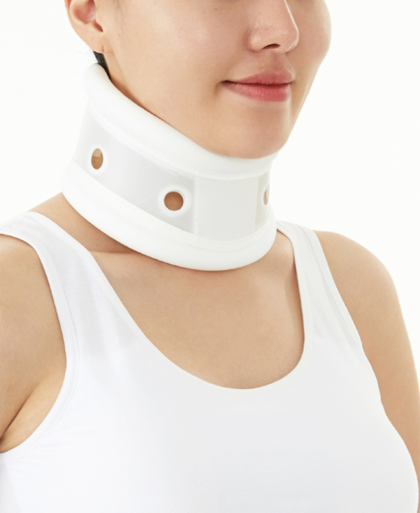 گردنبند طبی سخت داکترمد DR-122